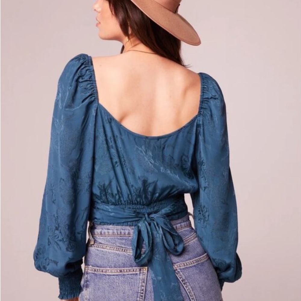 Chic Teal Balloon Sleeve Blouse - Picture 3 of 11